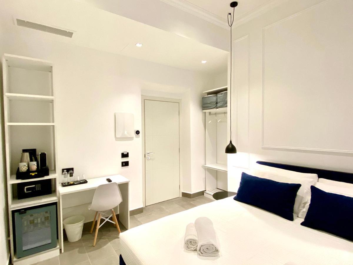 The One - Sun 'n Sea Guest house